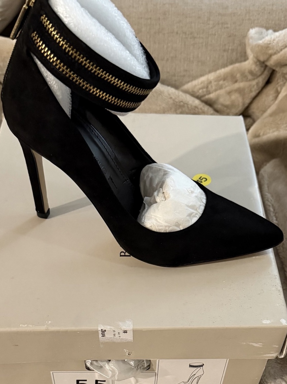Banana Repunlic Black Ankle Strap Heels US 5.5 NWT